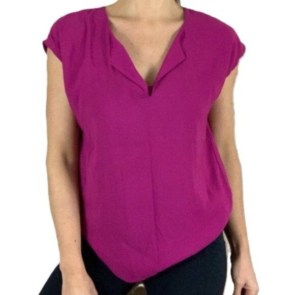 NEW YORK and COMPANY Stretch Fuschia Blouse Short Sleeves V Neck Womens Large - Picture 4 of 11